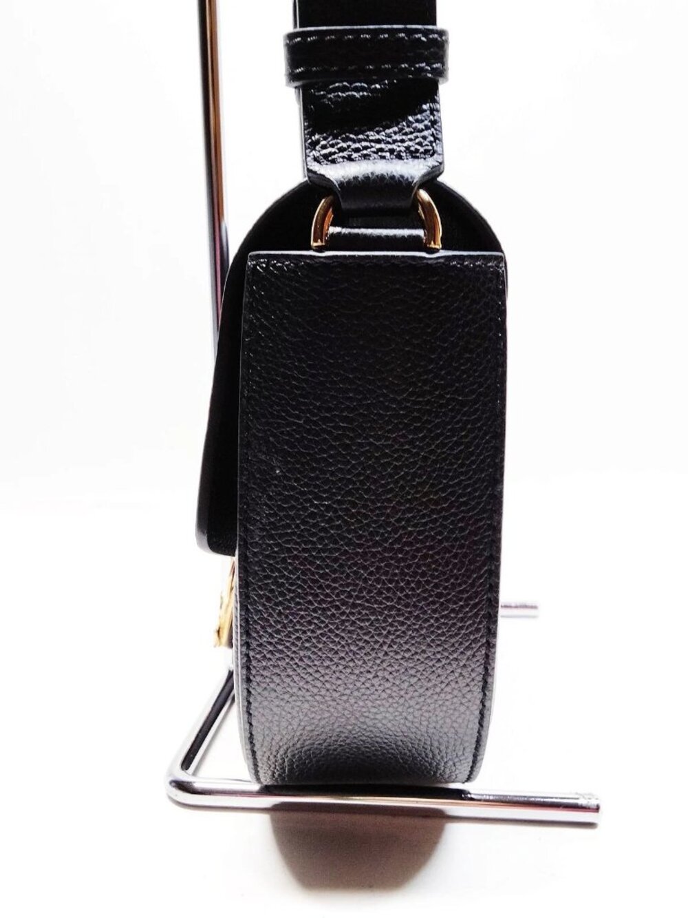 Authentic Versace Virtus Leather Shoulder Bag Black Gold V Logo Crossbody - Picture 4 of 16